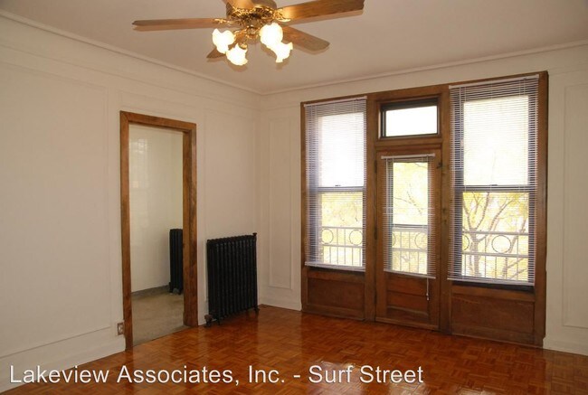Building Photo - 530 W Diversey Pkwy
