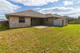 Building Photo - 4507 Aspen Dr