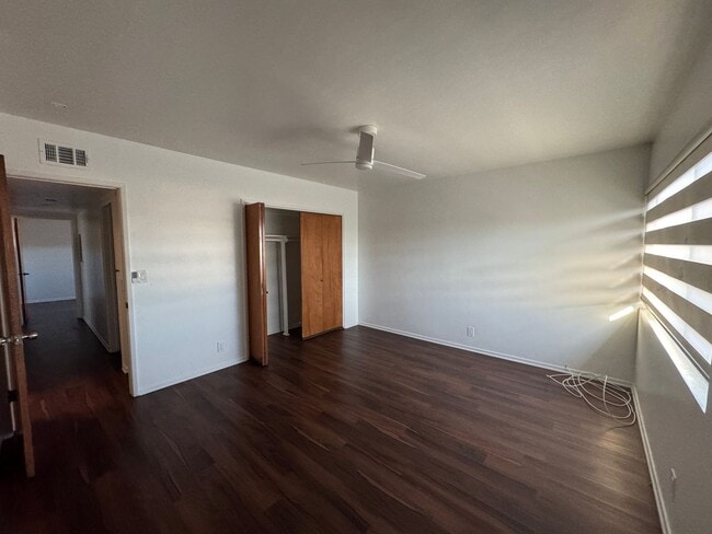 Foto del edificio - Charming 3bd 2ba apartment