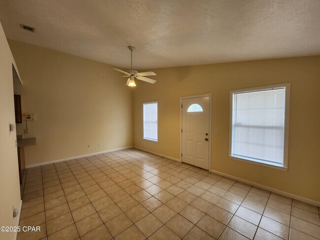 Foto del edificio - 5432 Sunset Ave