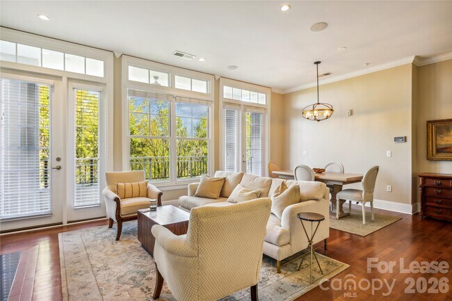 Foto del edificio - 5425 Closeburn Rd