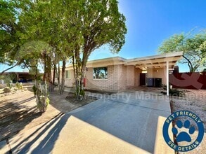 Building Photo - 7570 E Logan Dr