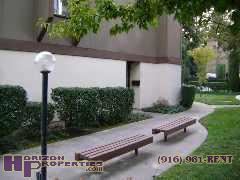 Primary Photo - 3550 Larchmont Square Ln