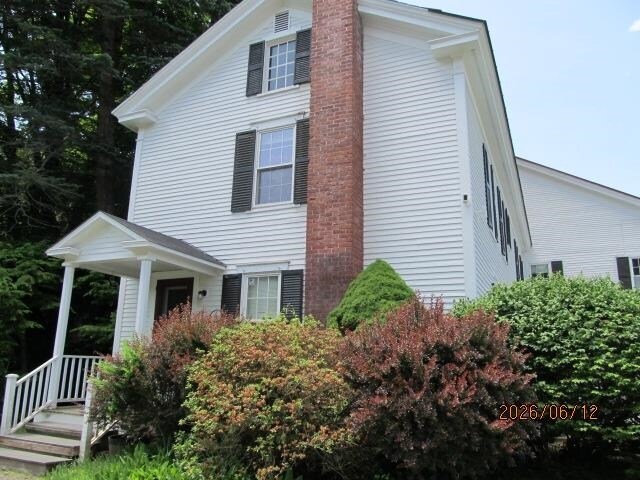 Foto del edificio - 28 Olcott Ln
