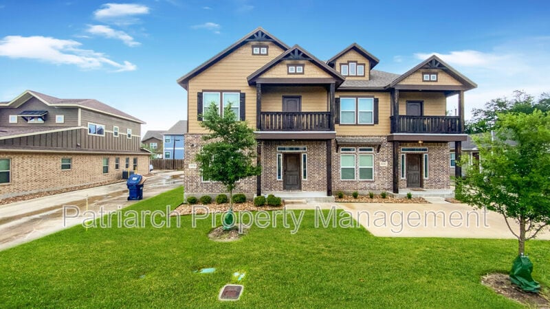 Foto principal - 903 Montclair Ave