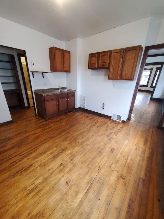 Foto del edificio - 2873-2875 N 26th St. (Duplex)