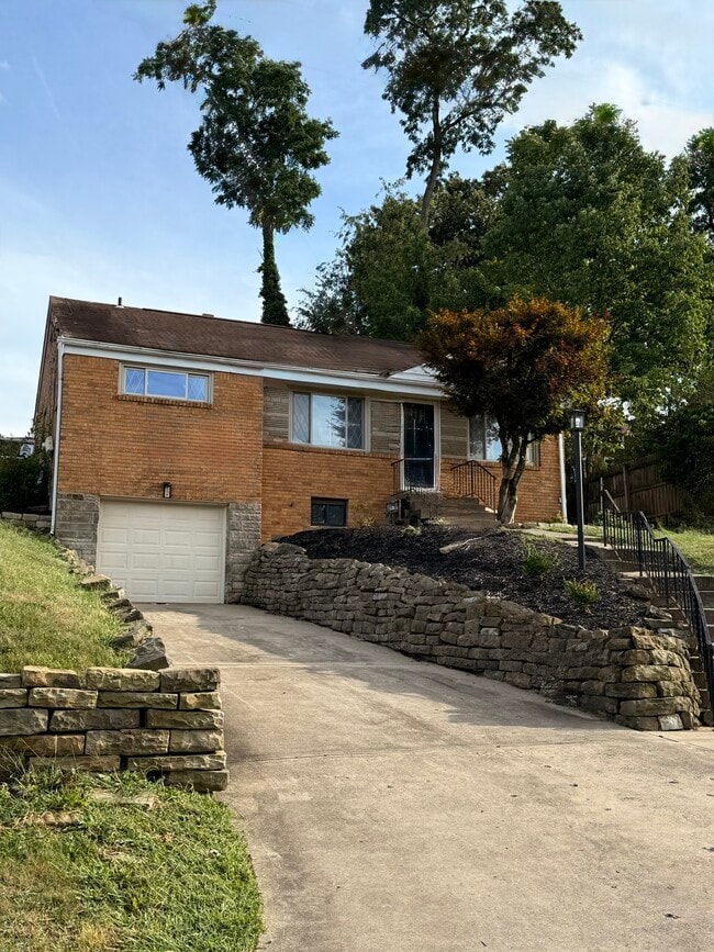 Building Photo - 6514 Ventura Dr
