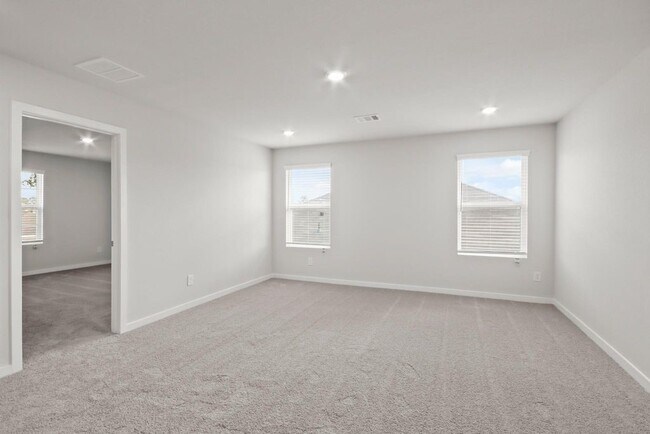 Foto del edificio - 496 Shoreview Dr