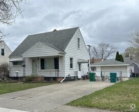 Building Photo - 7097 Deering St