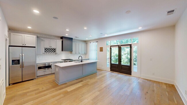 Foto del edificio - 617 W Worthington Ave
