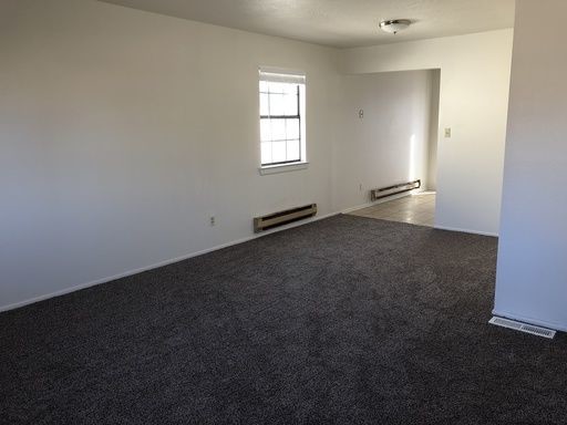 Foto del edificio - 913 W Oak St