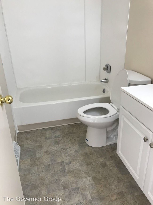 Building Photo - 306 Betsy Ross Pl