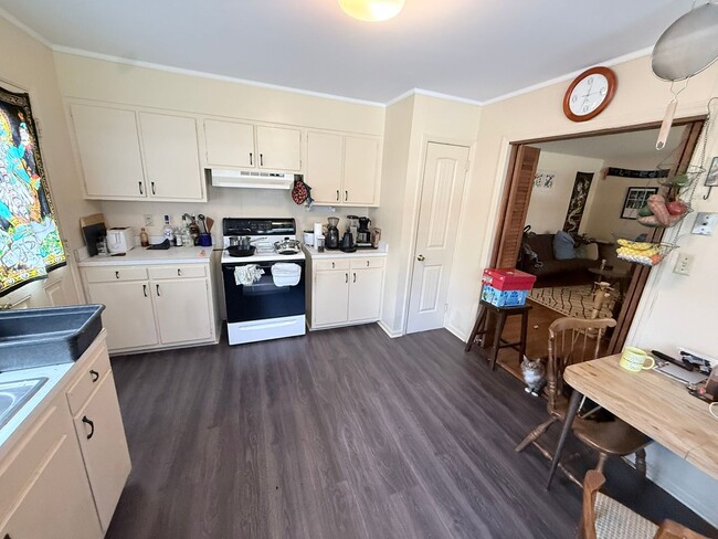 Photo - Riverdale Duplex Available July 2026 House