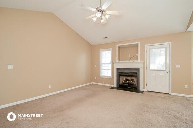 Building Photo - 430 Salem Springs Dr, Winston-Salem, NC 27107