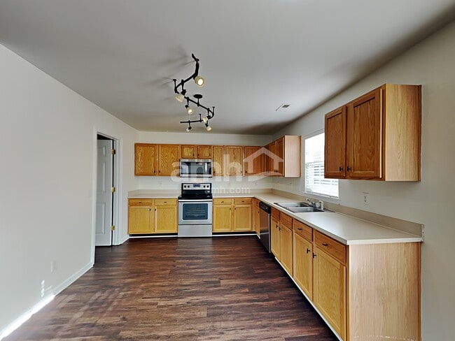 Foto del edificio - 11912 Cheviott Hill Ln