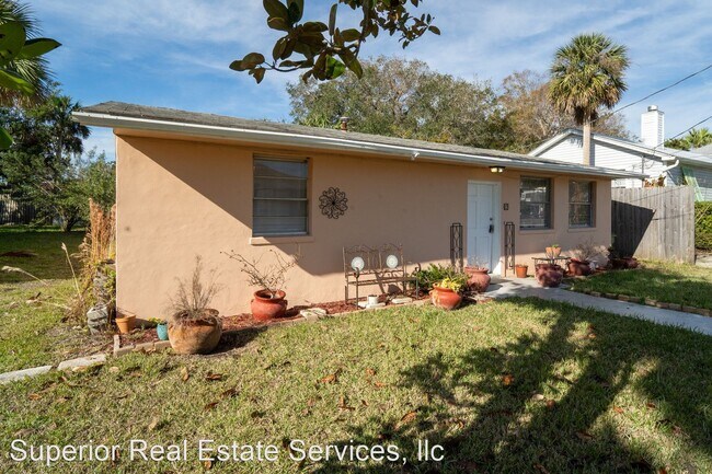Building Photo - 2 br, 1 bath House - 29 S Comares Ave.