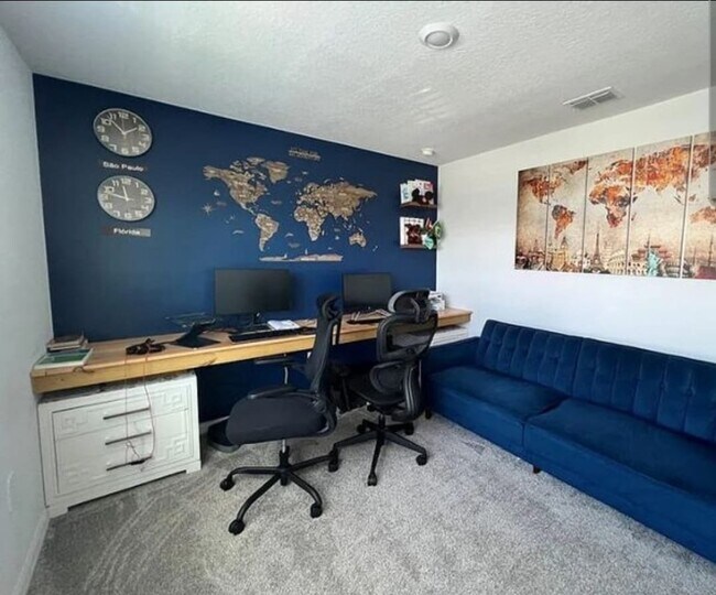 Foto del edificio - 950 Cattleman St