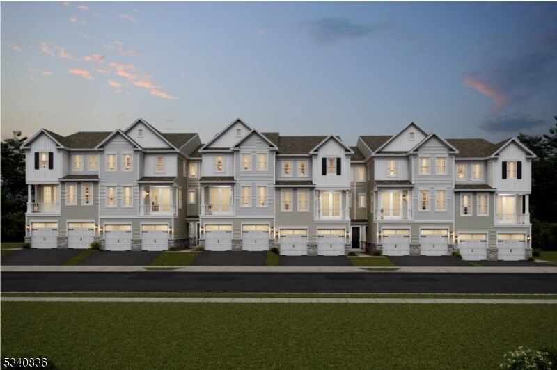 Foto principal - 105 Iris Ct