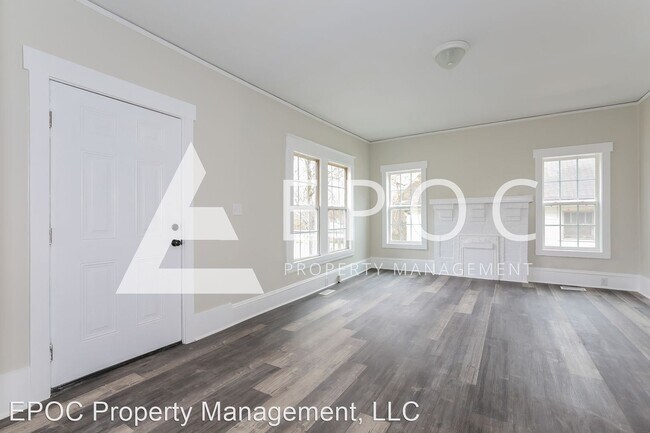 Building Photo - 3 br, 1 bath House - 638 Wesley Dr