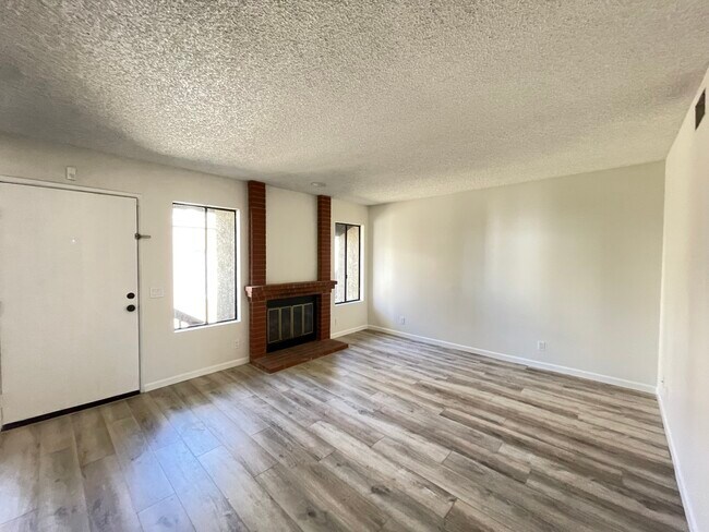 Foto del edificio - 6033 Estelle St