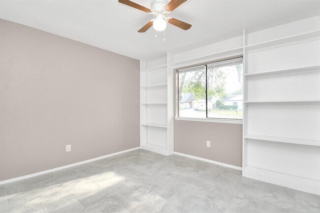 Building Photo - 22910 Summer Green Ln