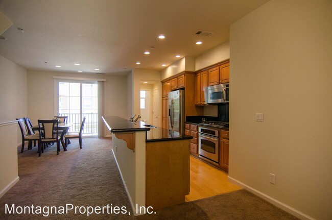 Building Photo - 2 br, 2.5 bath House - 164 Jordan Court