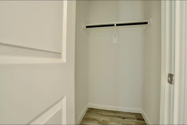 Foto del edificio - 351 Red Clover