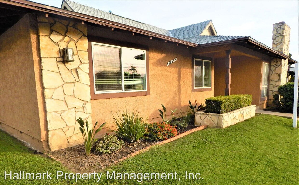 Foto principal - 16692 Goldenwest St
