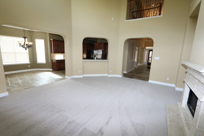 Foto del edificio - 7102 Spring Run Ln