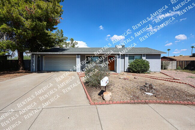 Foto del edificio - 15851 N 23rd St