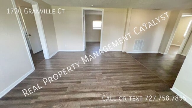 Building Photo - 1720 Granville Ct S