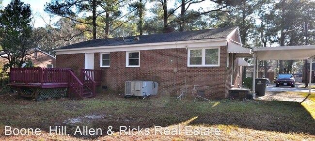 Building Photo - 3 br, 1.5 bath House - 932 Cedarbrook Drive