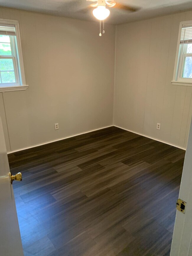 Foto del edificio - 26 Forest Hill Cir