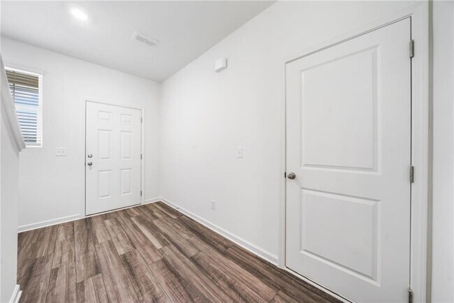 Foto del edificio - 106 Saginaw Ct