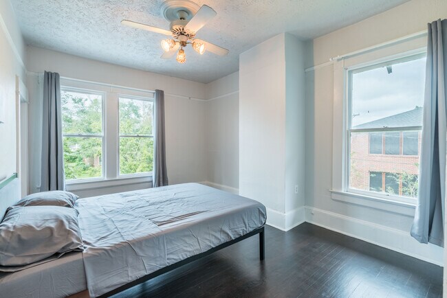 Foto del edificio - 2680 Post St