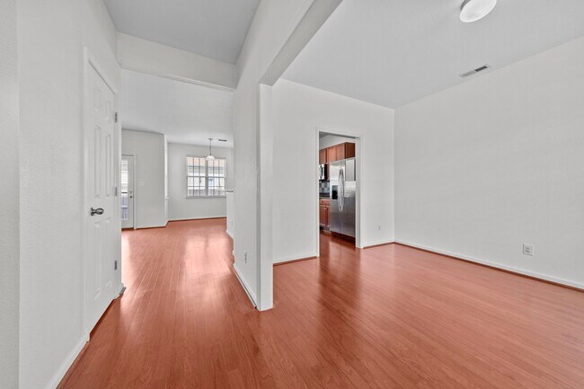 Building Photo - 172 Nautico Way