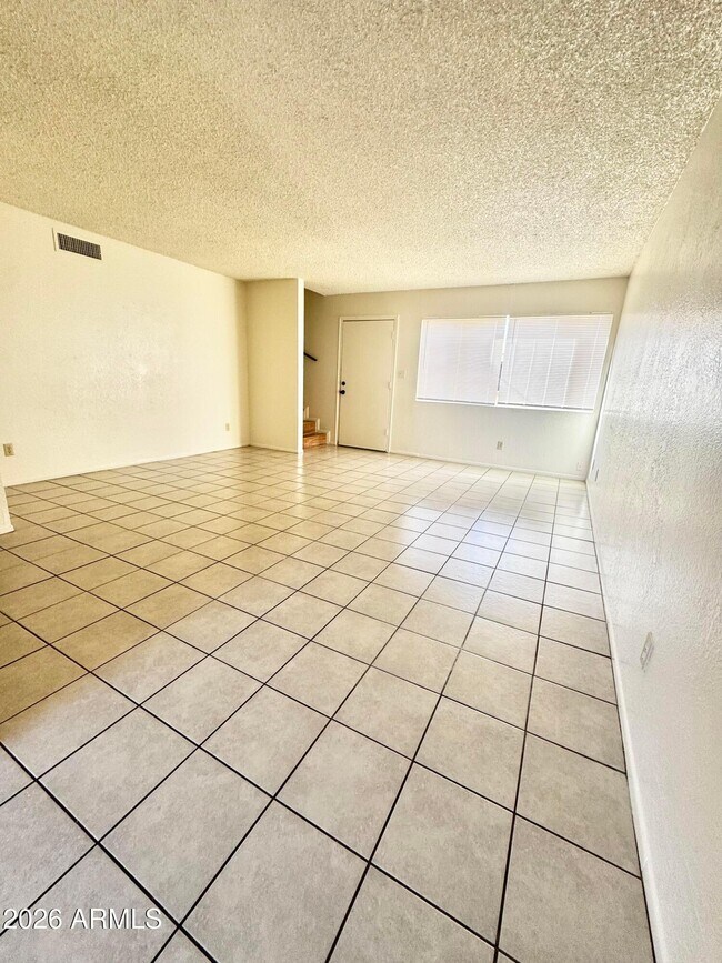 Foto del edificio - 615 S 3rd St