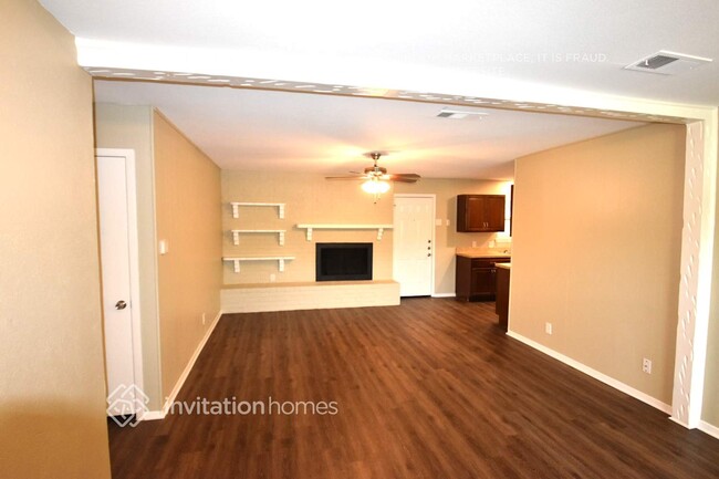 Building Photo - 6065 Dunson Ct