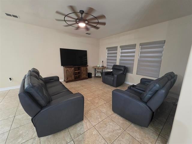 Building Photo - 302 Date Palm Dr