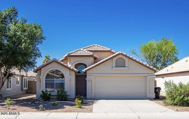 Foto principal - 8343 W Audrey Ln