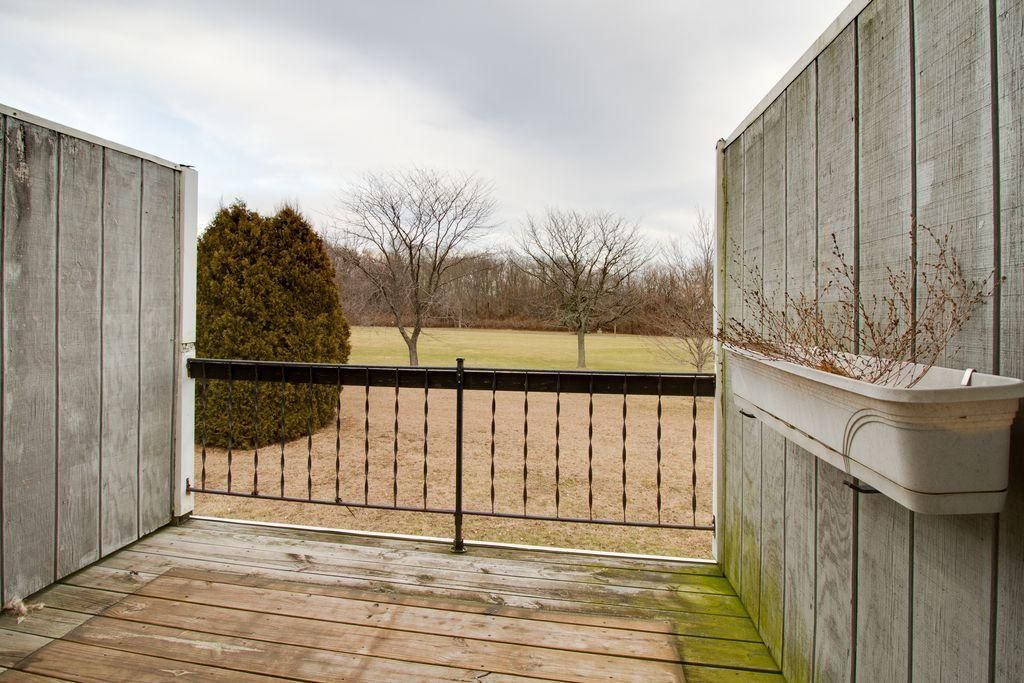 1006 Hartwell Dr, Savoy, IL 61874 Apartments in Savoy, IL