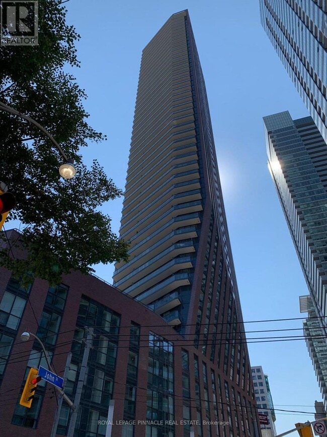 Building Photo - 99 John St