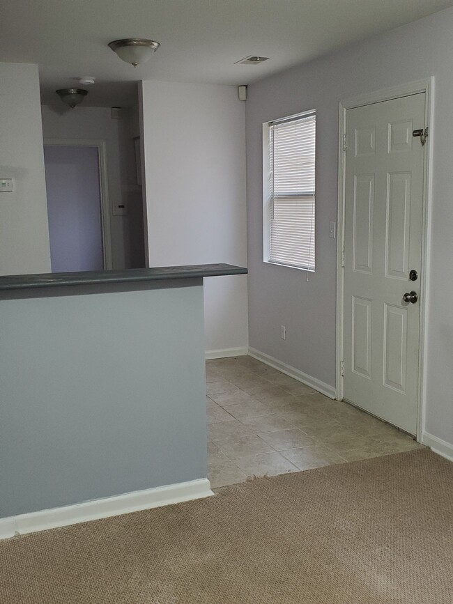 Living/Dining room - 445 Atlanta Ave SE