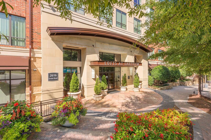 Lofts at Lakeview Apartments