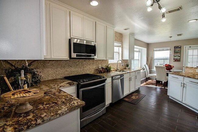 Foto del edificio - 3610 Flannery Ridge Ln