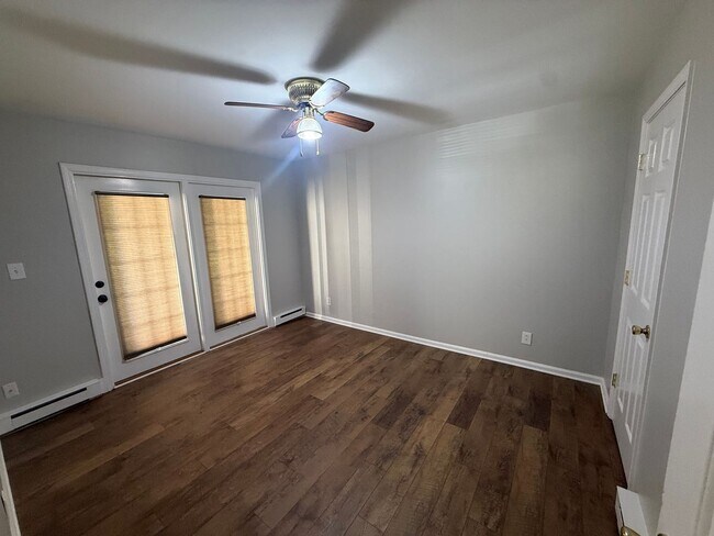 Foto del edificio - 3475 Pimlico Pkwy