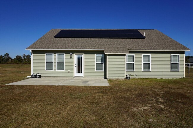 Foto del edificio - 3 Bedroom 2 Full bathrooms w/ Bonus room in Richlands!