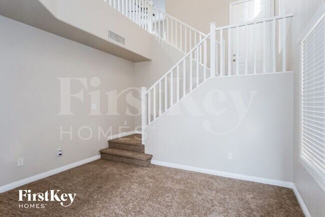 Foto del edificio - 9518 Summer Furnace St