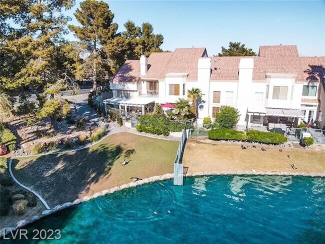 Foto del edificio - 2657 Seashore Dr