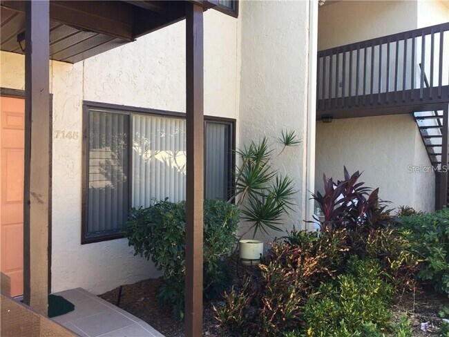 Building Photo - 7145 28th Ave W